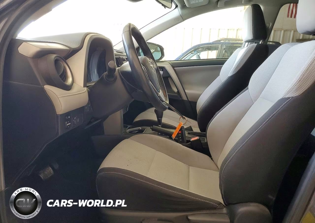 2018 Toyota Rav4 Xle VIN:2T3WFREV1JW519914 - 7