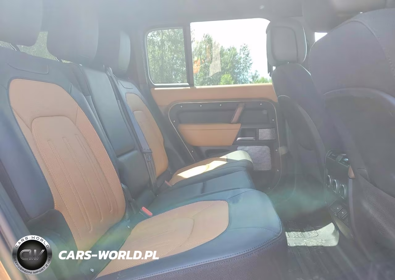 2024 Land Rover Defender 130 X VIN:SALEXFEU9R2259760 - 11