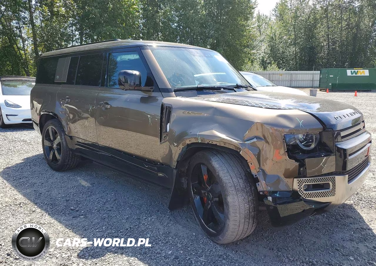 2024 Land Rover Defender 130 X VIN:SALEXFEU9R2259760 - 4