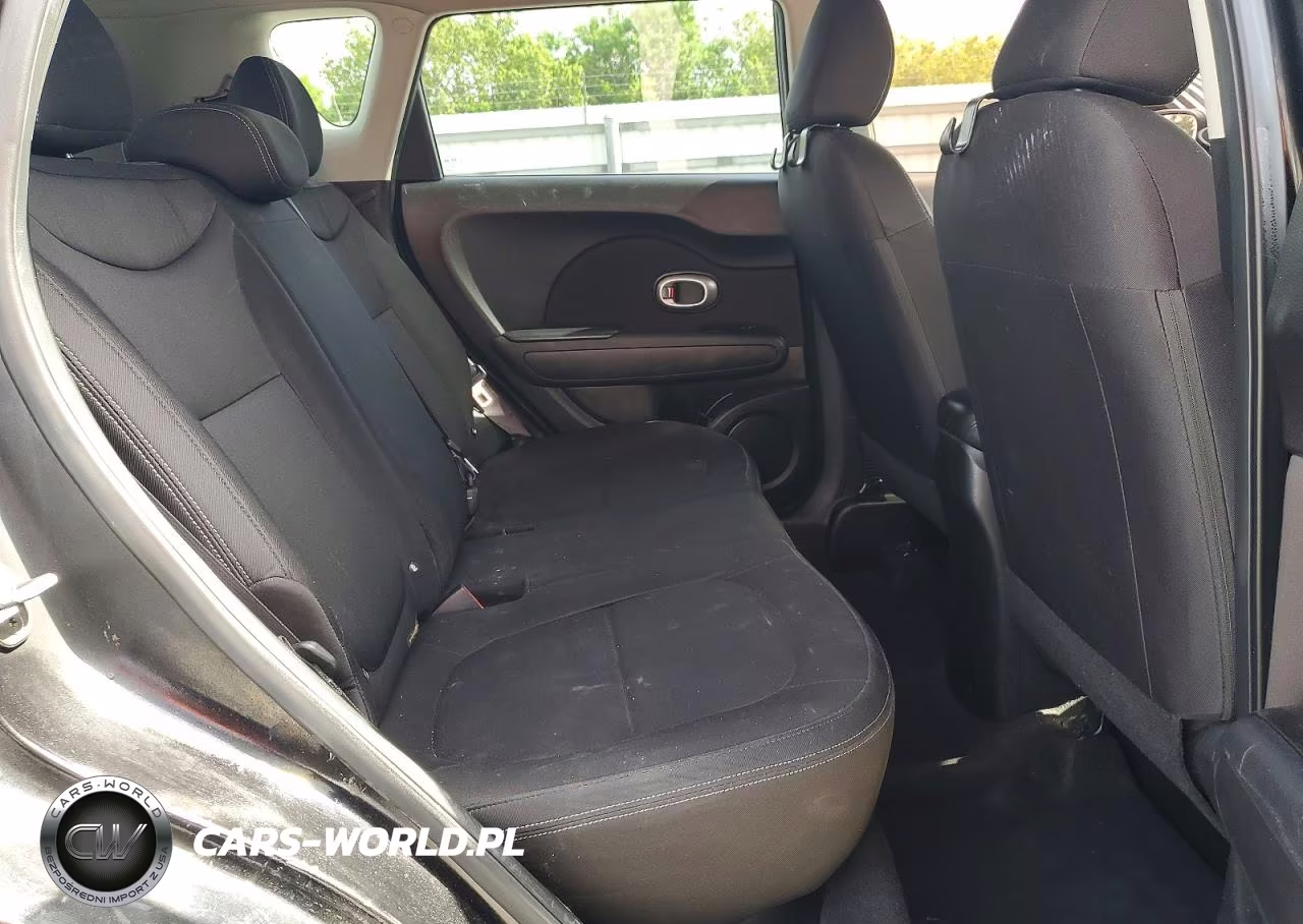 2015 Kia Soul VIN:KNDJN2A25F7779932 - 11