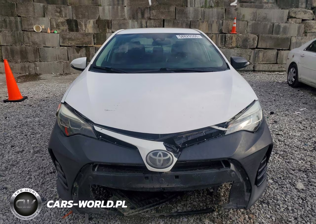 2017 Toyota Corolla Se VIN:2T1BURHEXHC897685 - 5
