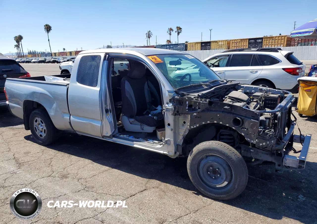 2015 Toyota Tacoma Access Cab VIN:5TFTX4CN7FX058520 - 4