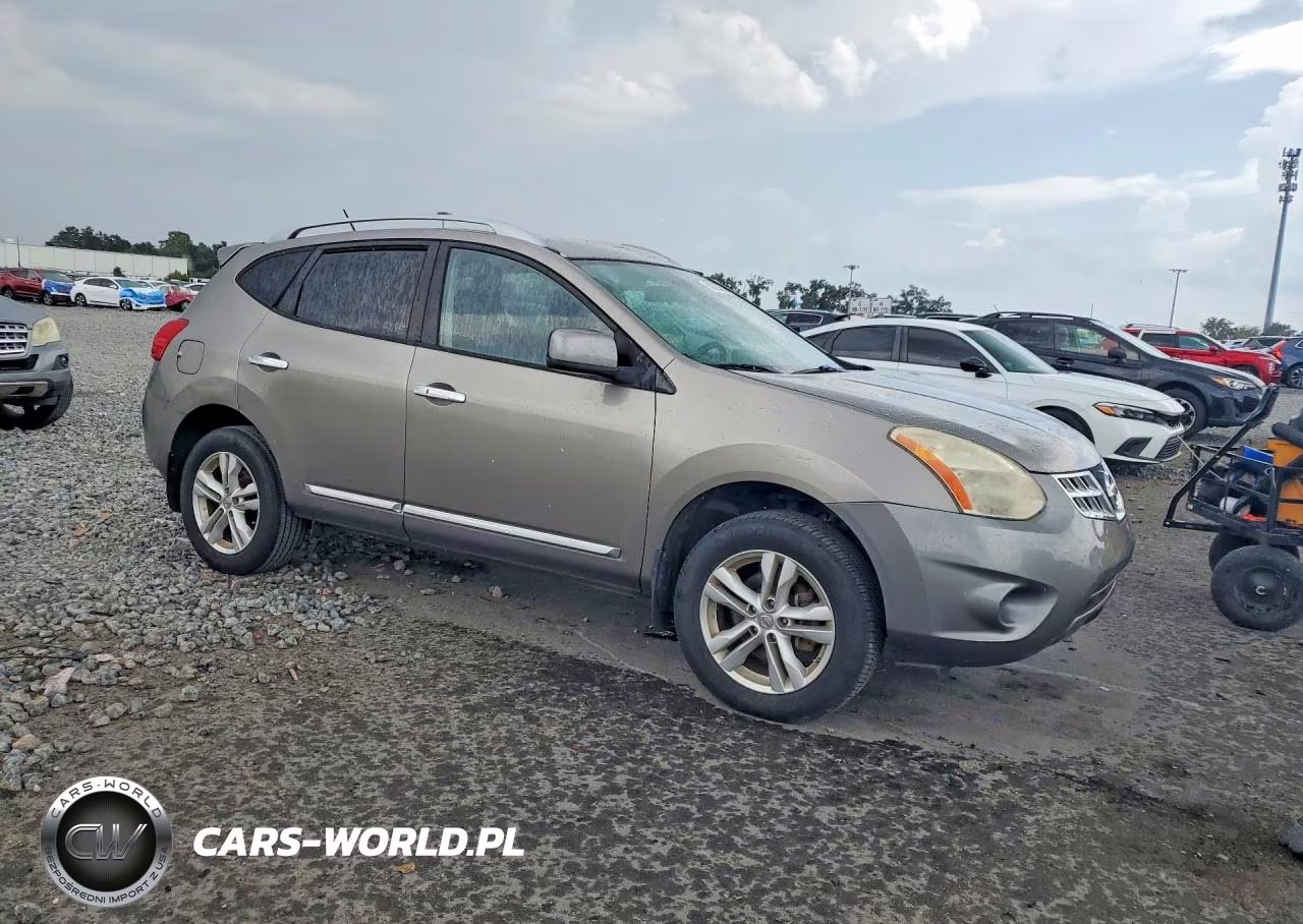 2012 Nissan Rogue S VIN:JN8AS5MV6CW710785 - 4