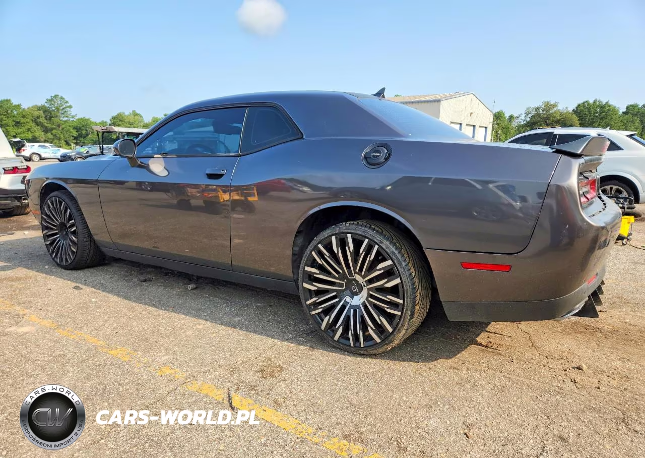DODGE CHALLENGER VIN:2C3CDZAG6HH578388 - 2