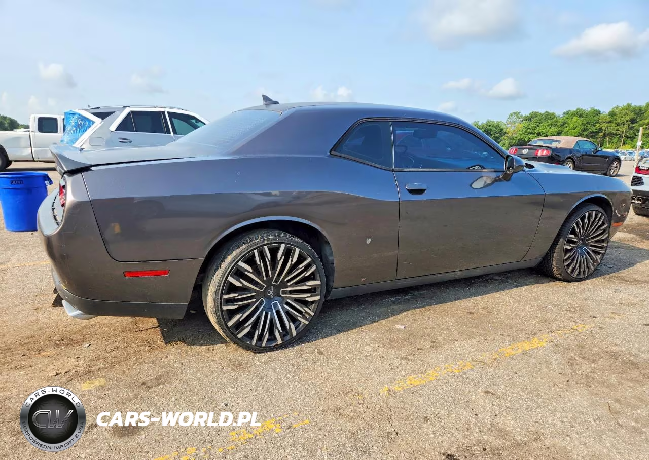 DODGE CHALLENGER VIN:2C3CDZAG6HH578388 - 3