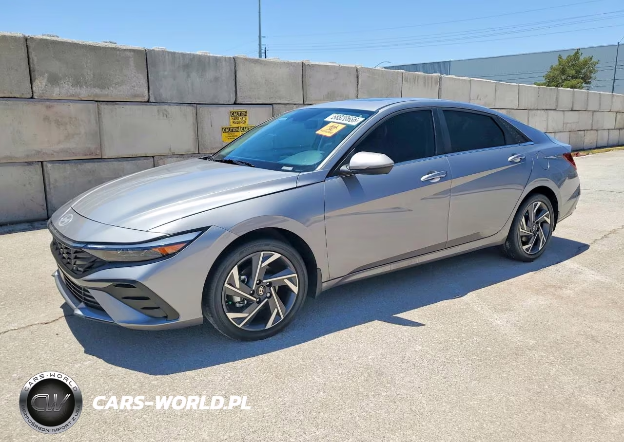 2025 Hyundai Elantra Limited