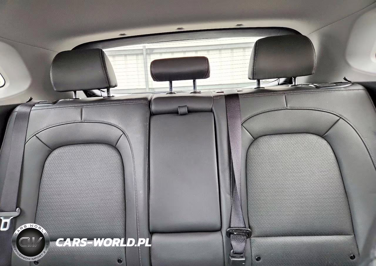 2020 Hyundai Kona Ultimate VIN:KM8K5CA54LU497844 - 10
