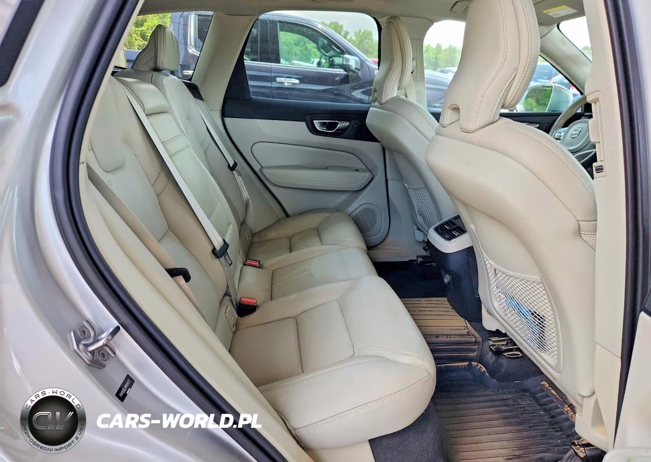 2021 Volvo Xc60 T5 Inscription VIN:YV4102DL8M1814172 - 11