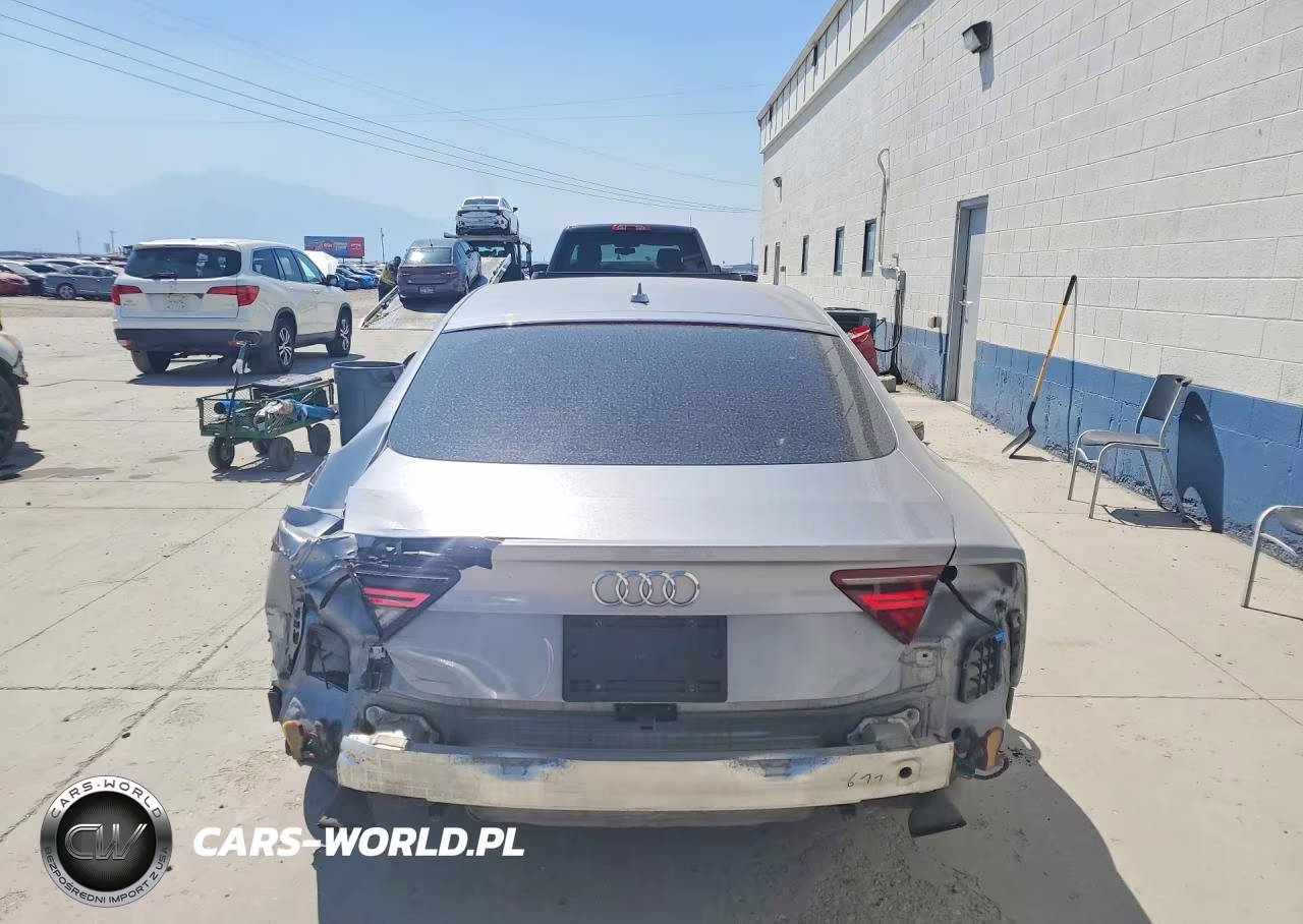 2016 Audi A7 Premium Plus VIN:WAUWGAFC5GN056541 - 5