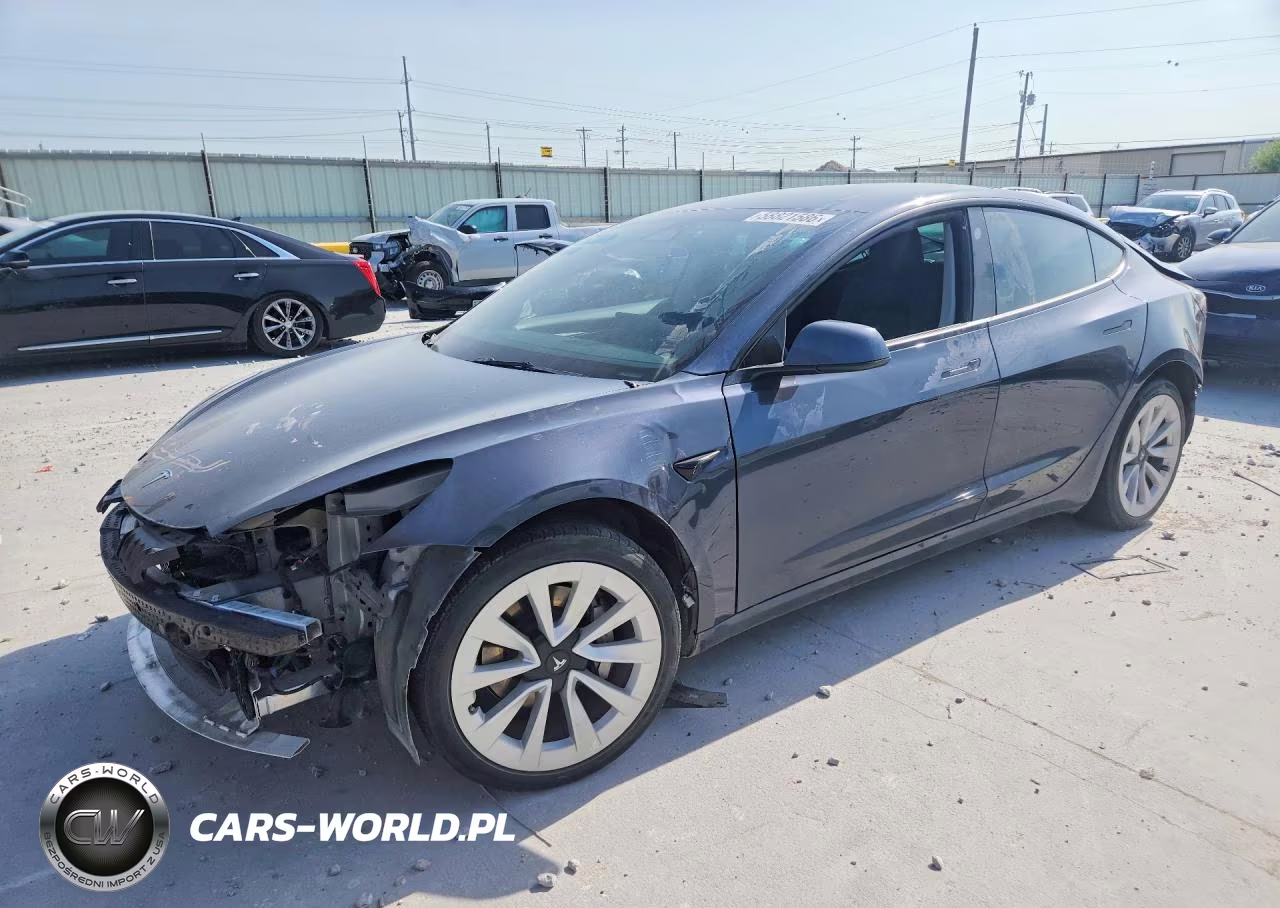 2022 Tesla Model 3 – zdjęcie 1 z 13