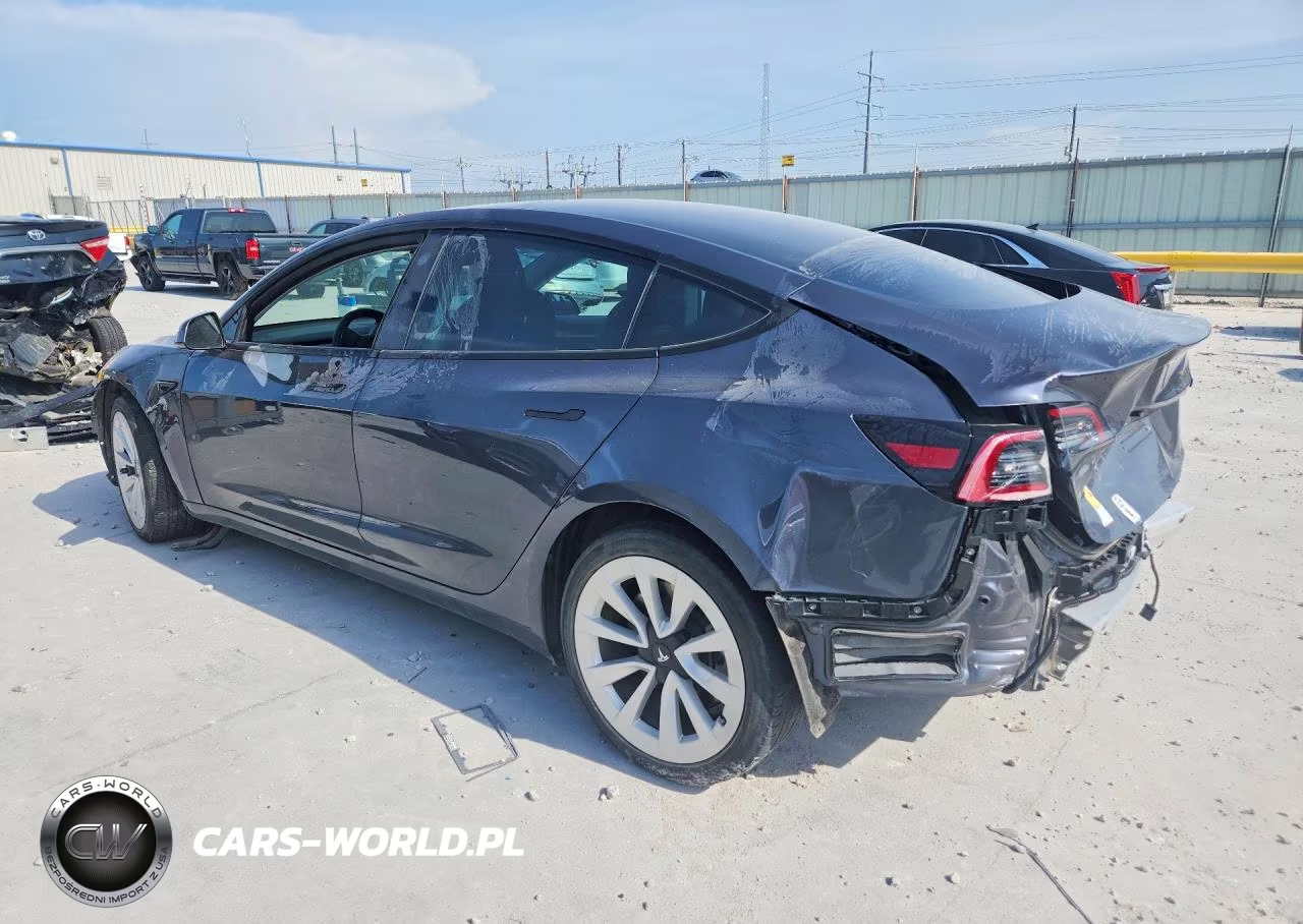2022 Tesla Model 3 VIN:5YJ3E1EB9NF163933 - 2