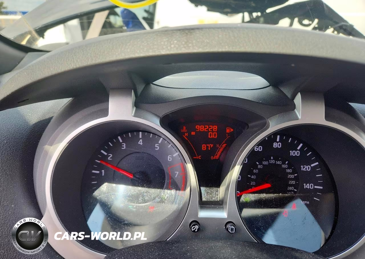 2014 Nissan Juke Sv VIN:JN8AF5MR2ET357974 - 9