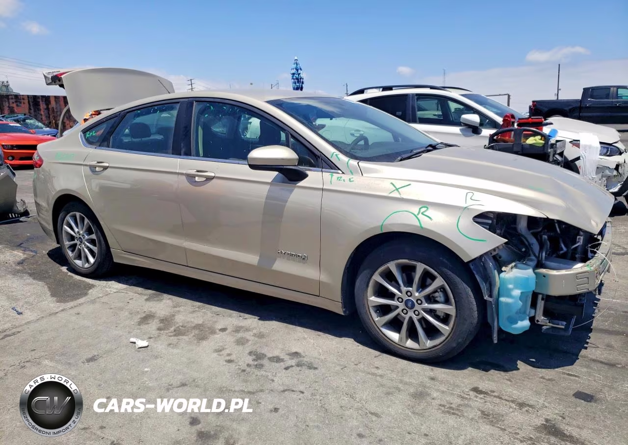 2017 Ford Fusion Se Hybrid VIN:3FA6P0LU8HR351289 - 4