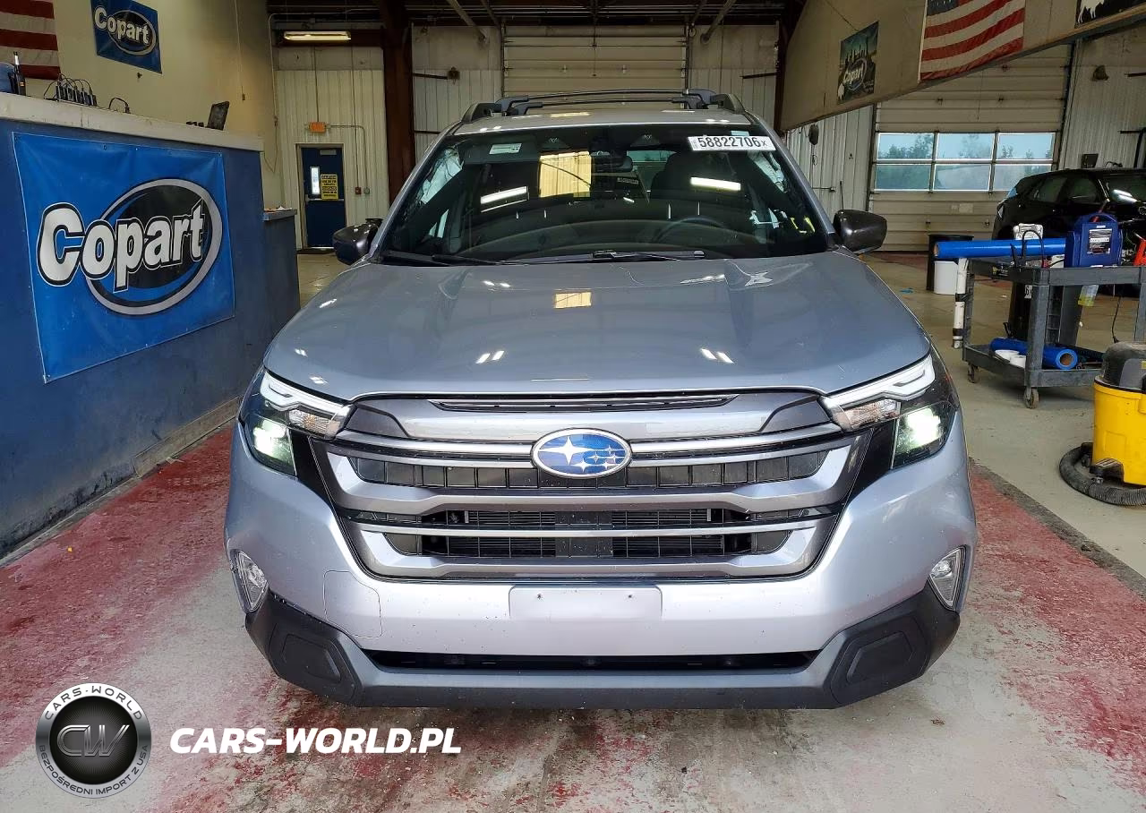 2025 Subaru Forester Premium VIN:JF2SLSED5SH415361 - 5