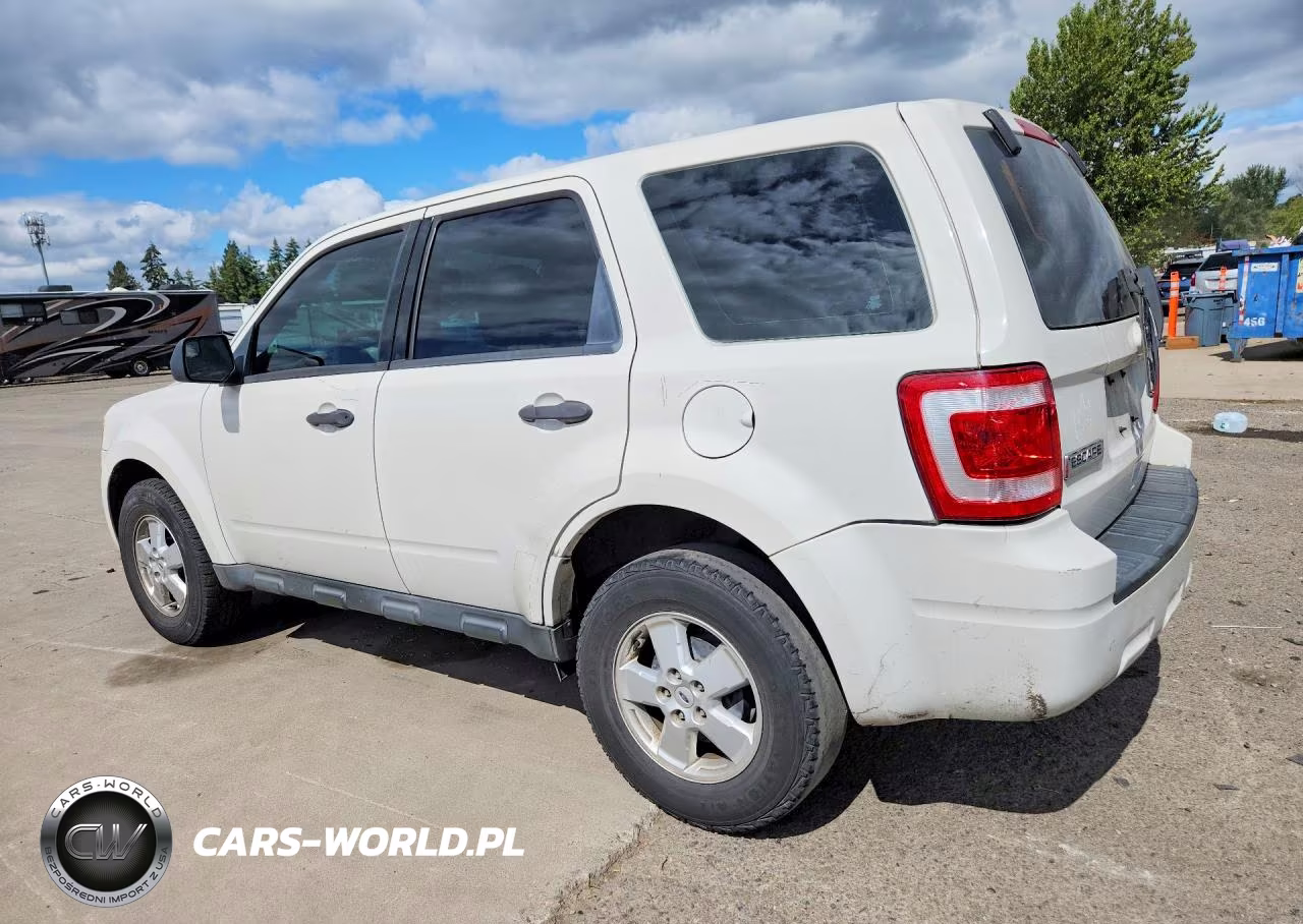 2010 Ford Escape Xls VIN:1FMCU0C75AKA72632 - 2