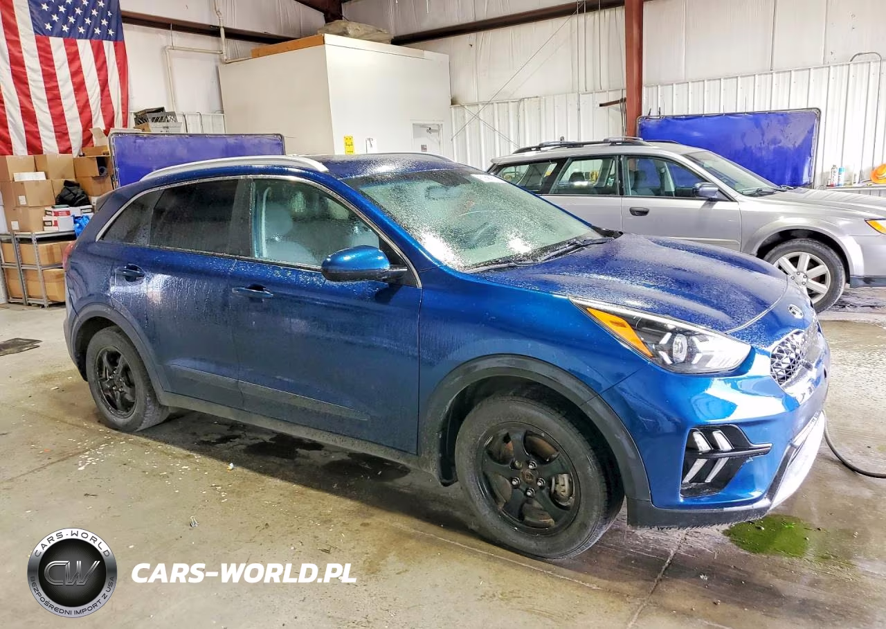 2020 Kia Niro Lx VIN:KNDCB3LC4L5438834 - 4