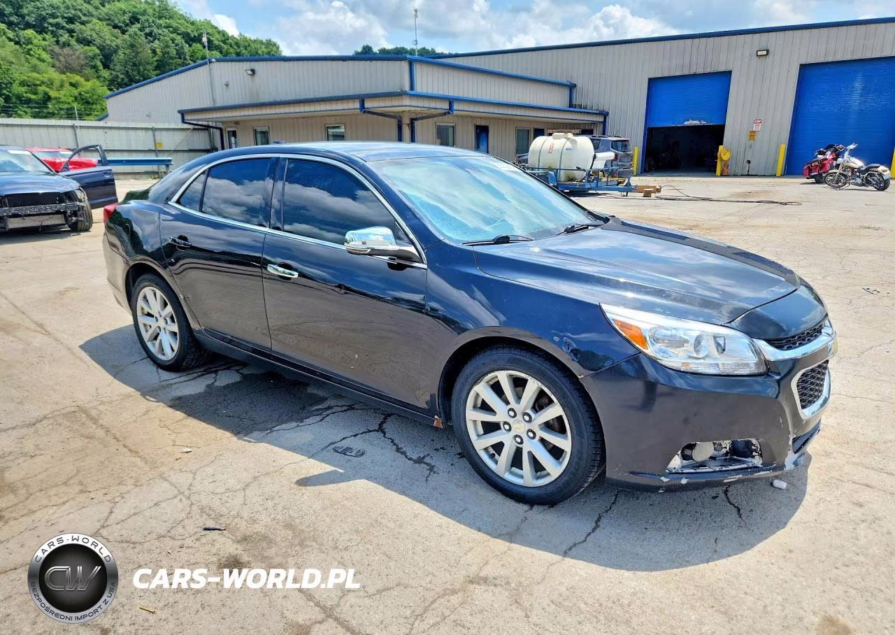 2015 Chevrolet Malibu 2Lt VIN:1G11D5SL5FF199946 - 4