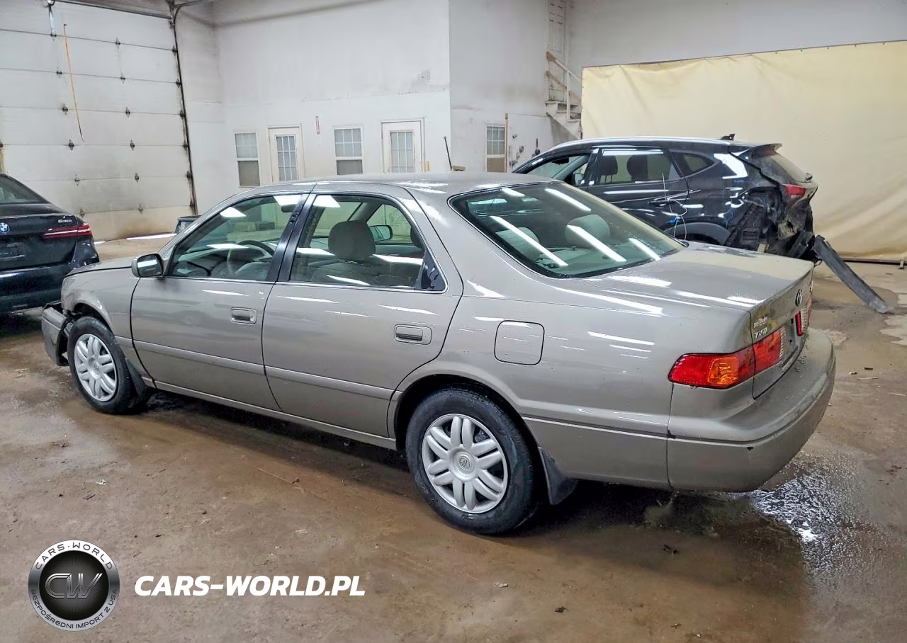 2000 Toyota Camry Le-Xle VIN:4T1BF22KXYU113844 - 2