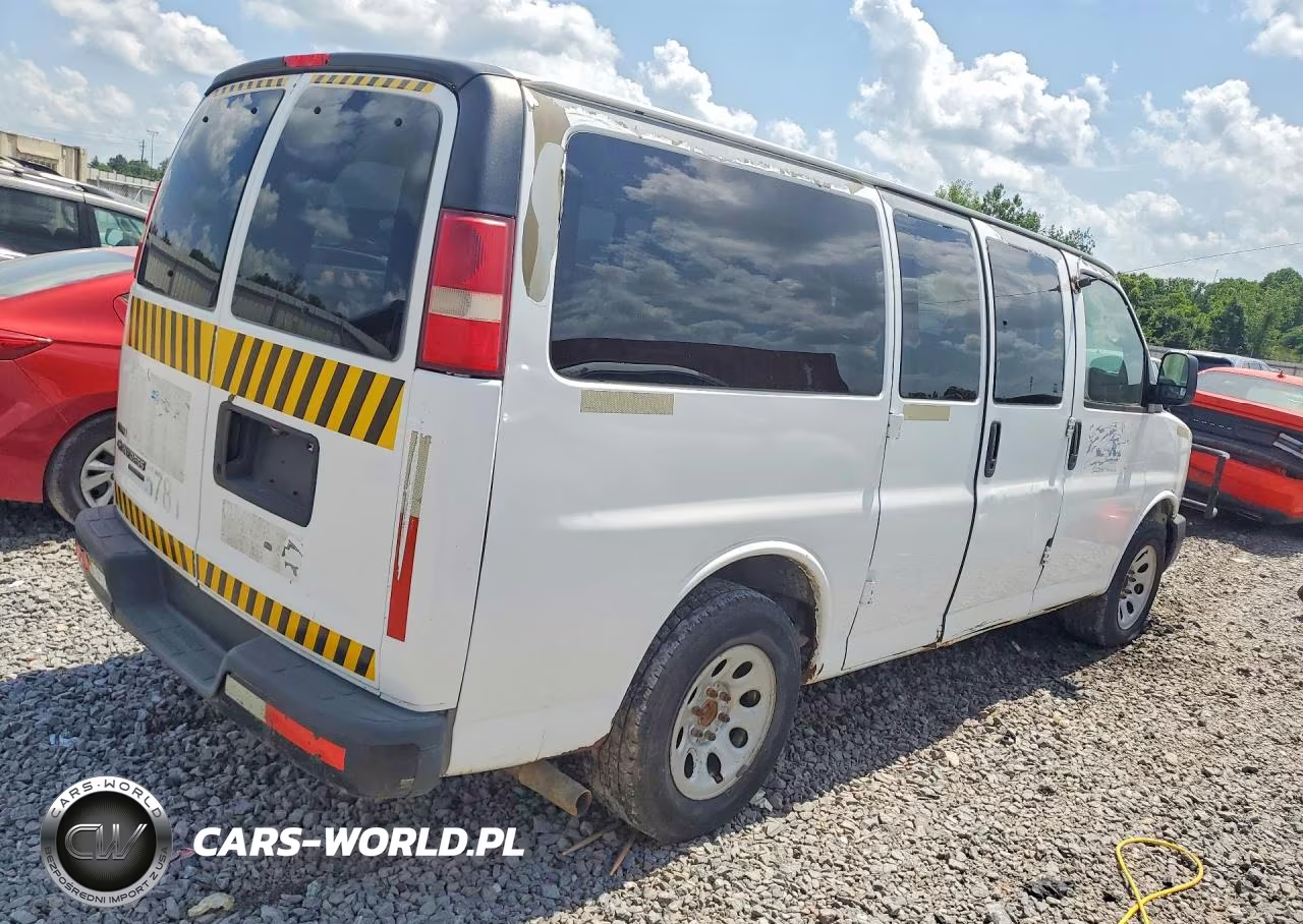 2011 Chevrolet Express G1500 Ls VIN:1GNSHBF43B1124629 - 3