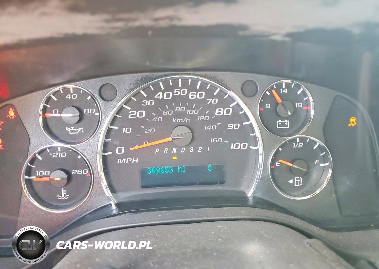 2011 Chevrolet Express G1500 Ls VIN:1GNSHBF43B1124629 - 9
