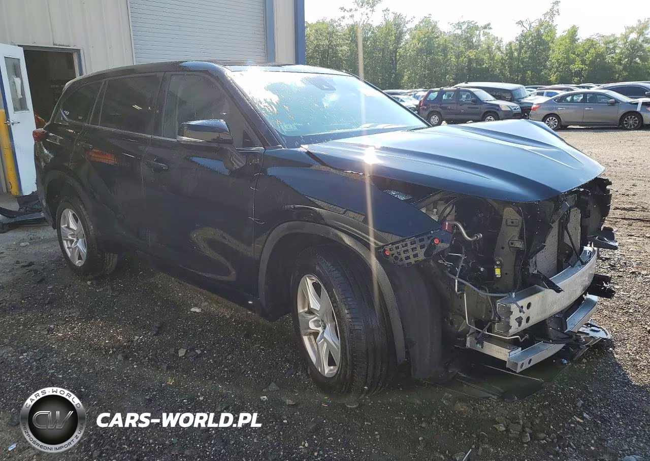 2025 Toyota Highlander Le VIN:5TDKDRAH3SS554722 - 4