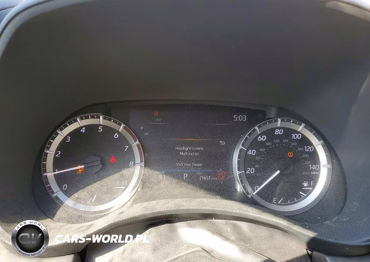 2025 Toyota Highlander Le VIN:5TDKDRAH3SS554722 - 9