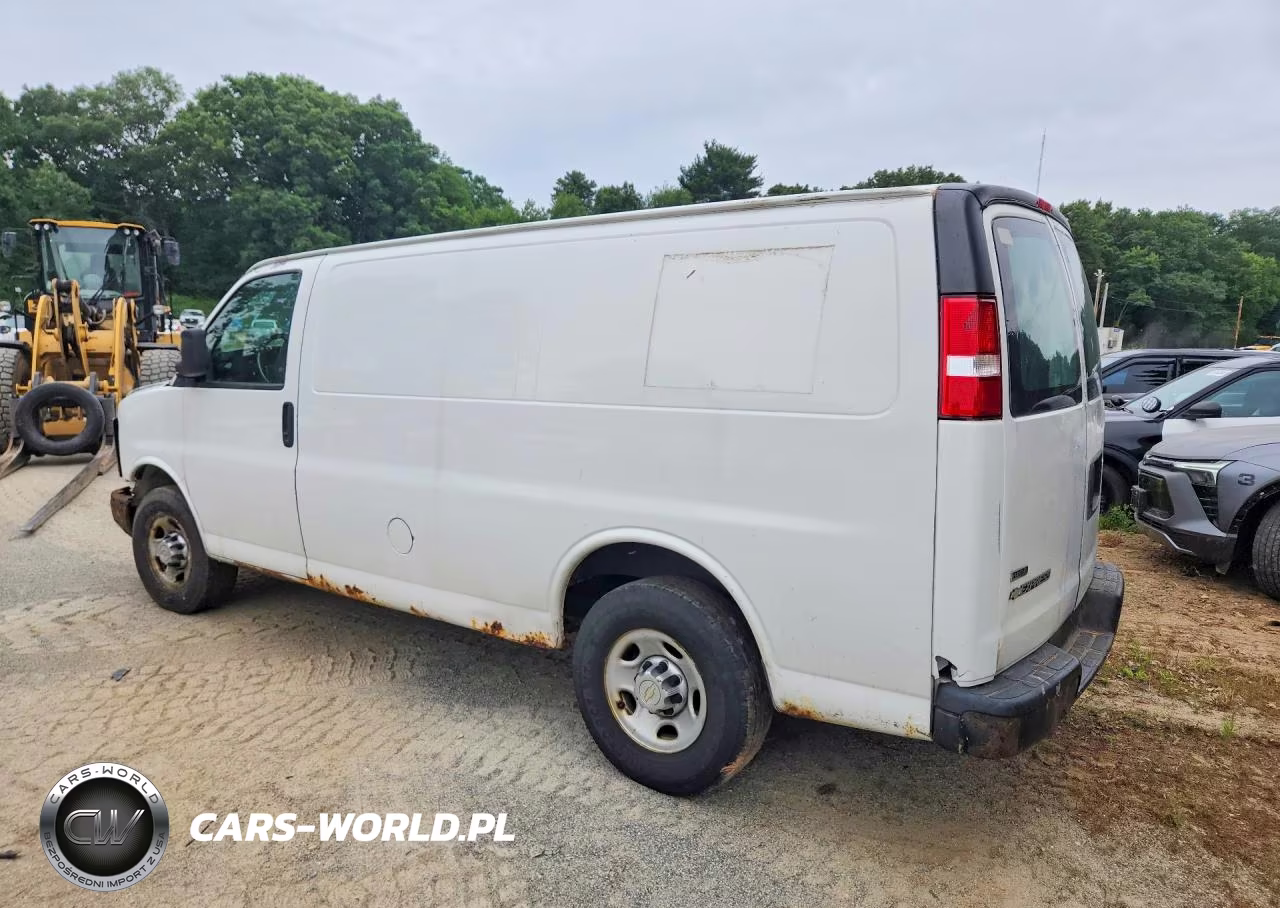 2010 Chevrolet Express G2500 VIN:1GCZGFAA0A1173140 - 2