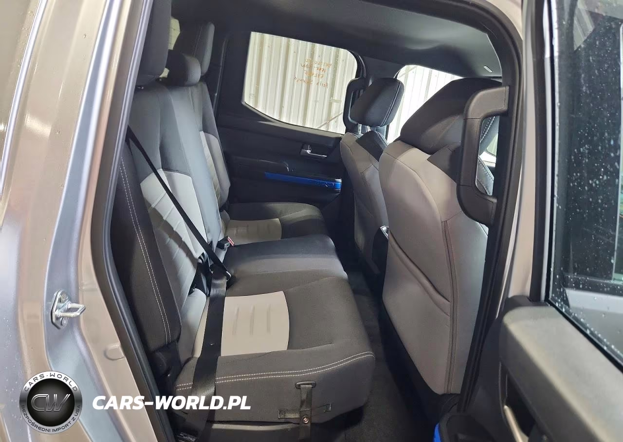 2026 Toyota Tacoma Trd Sport VIN:3TMLB5JN7TM256166 - 10