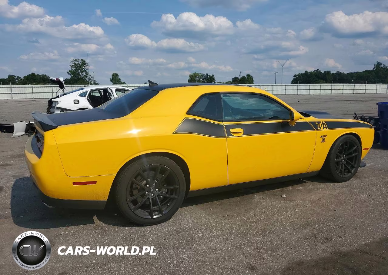 2017 Dodge Challenger R-T 392 VIN:2C3CDZFJ8HH554906 - 3