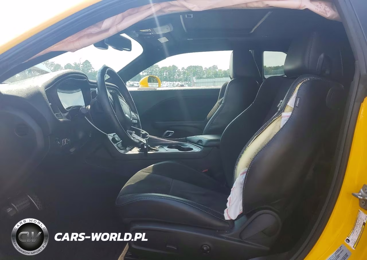 2017 Dodge Challenger R-T 392 VIN:2C3CDZFJ8HH554906 - 7