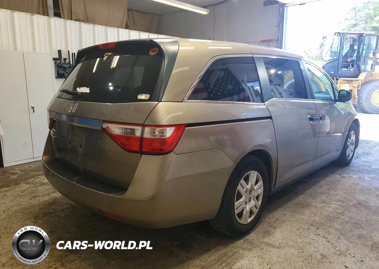 2012 Honda Odyssey Lx VIN:5FNRL5H26CB144949 - 3