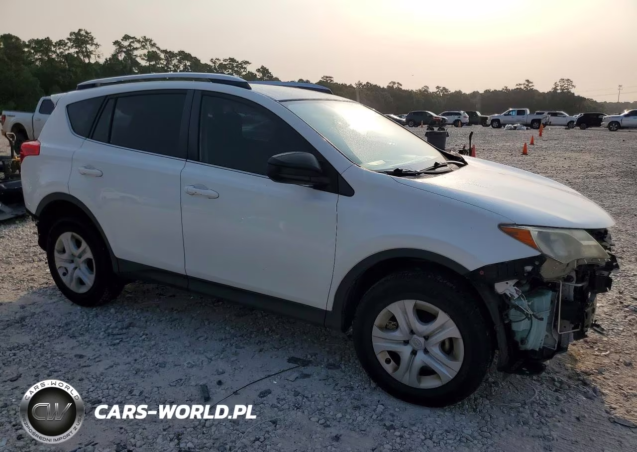 2015 Toyota Rav4 Le VIN:JTMZFREV9FD051366 - 4