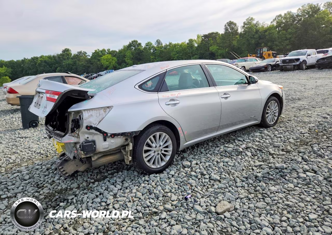 2013 Toyota Avalon Hybrid Xle Touring VIN:4T1BD1EB3DU015728 - 3