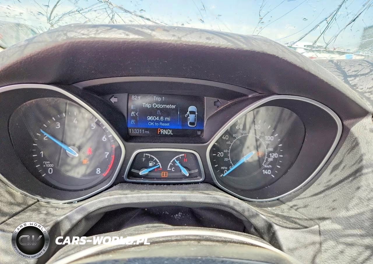 2016 Ford Focus Se VIN:1FADP3K27GL325191 - 9