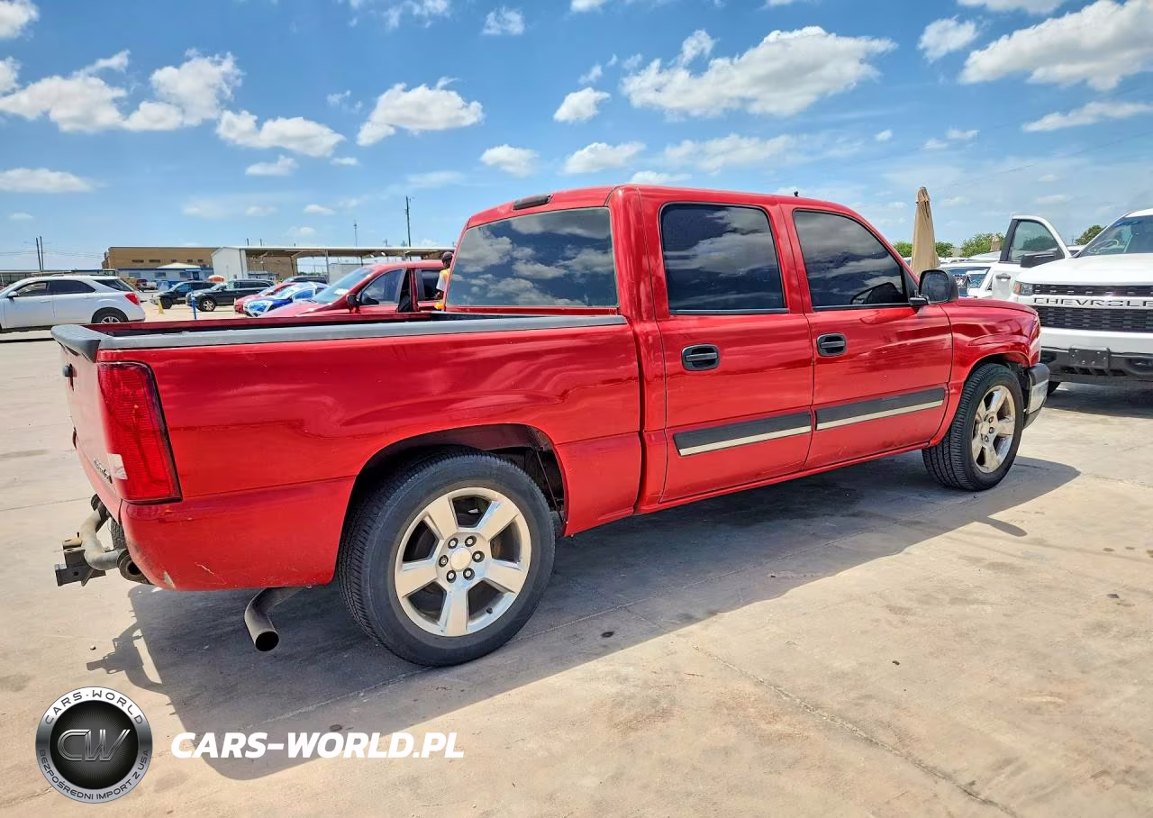 2005 Chevrolet Silverado C1500 VIN:2GCEC13T751122715 - 3