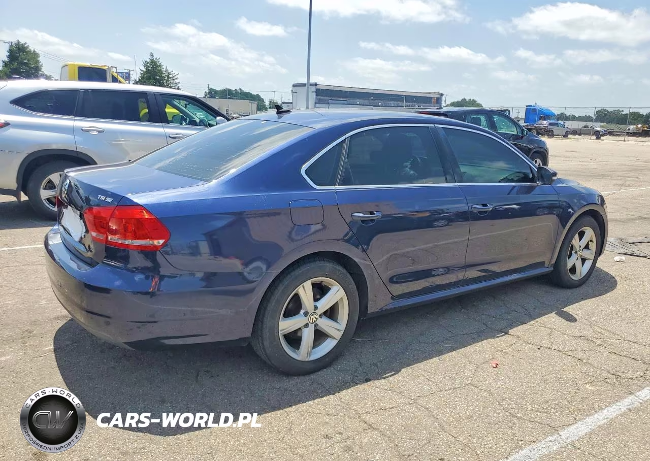 2015 Volkswagen Passat Se VIN:1VWBT7A31FC033336 - 3