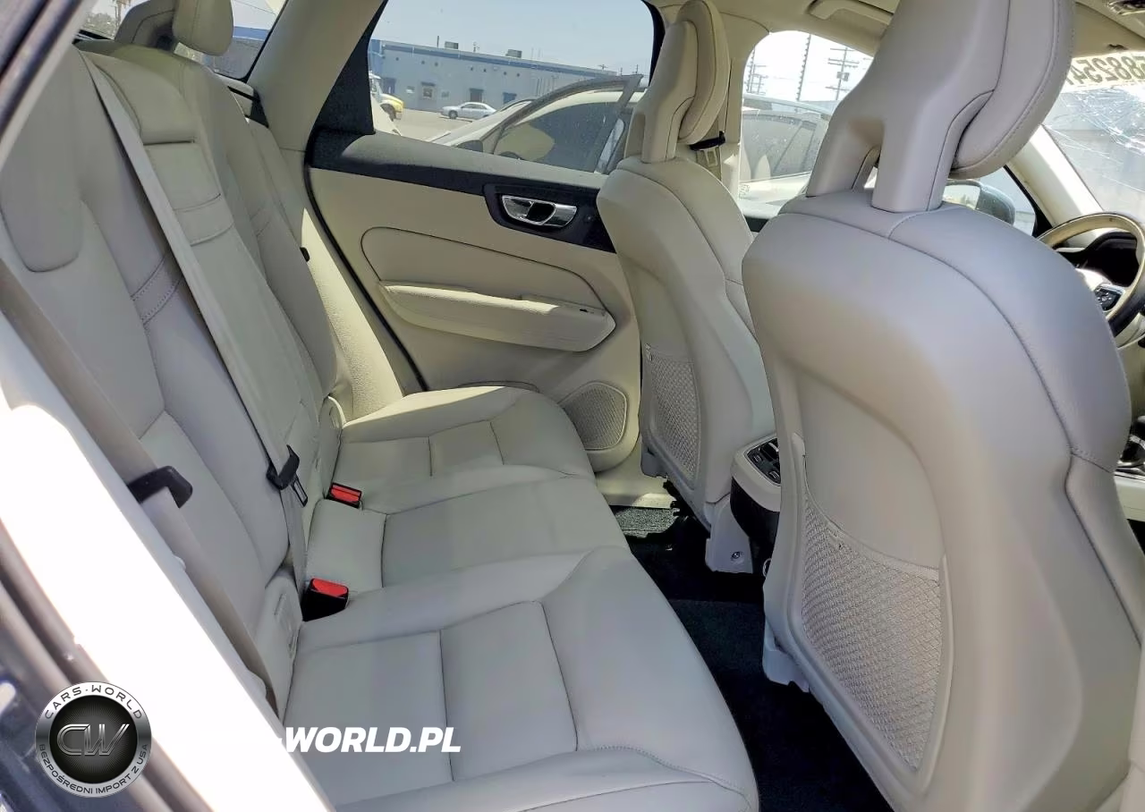 2018 Volvo Xc60 T6 Inscription VIN:YV4A22RLXJ1017467 - 11