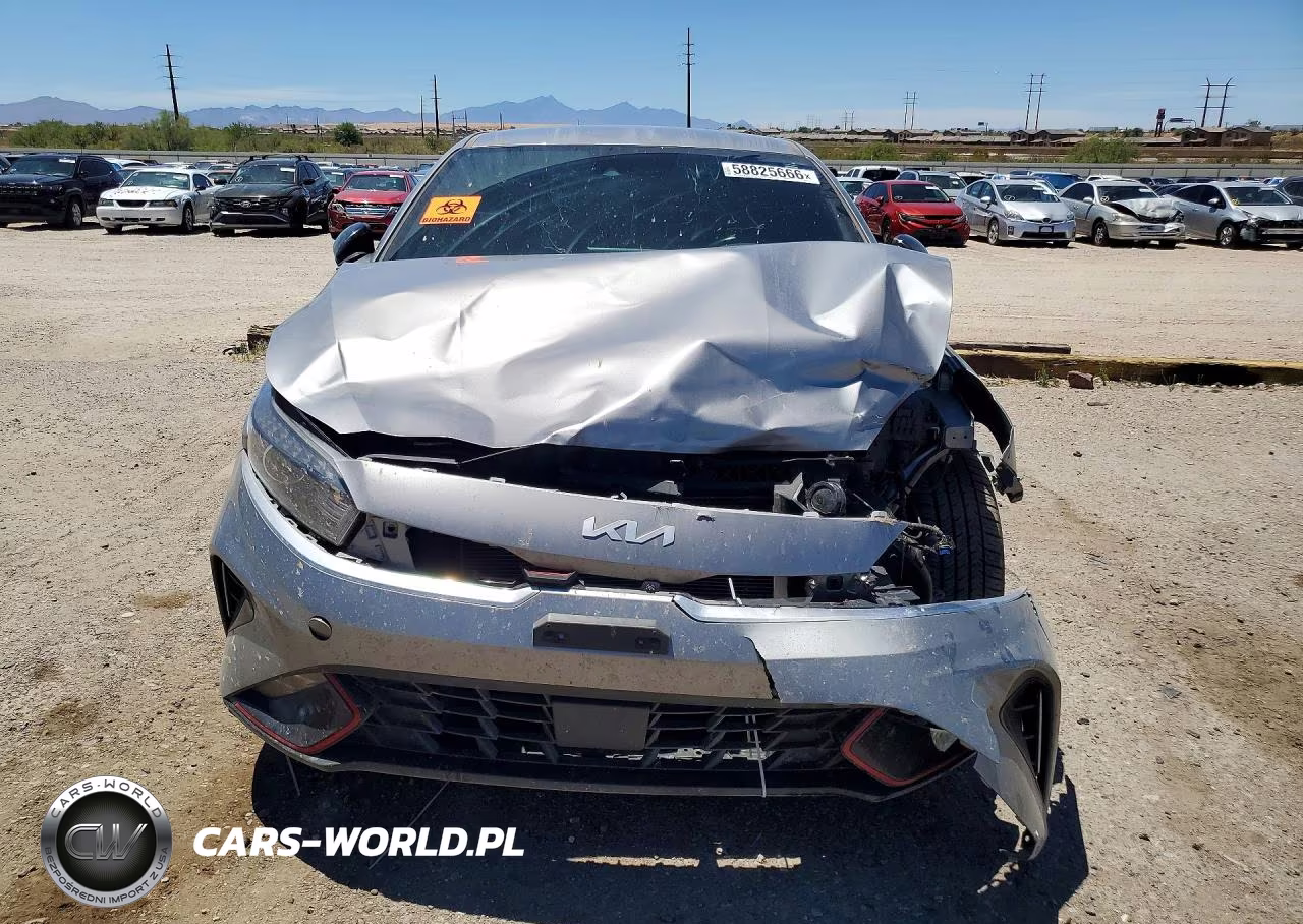 2023 Kia Forte Gt Line VIN:3KPF54AD9PE574537 - 5