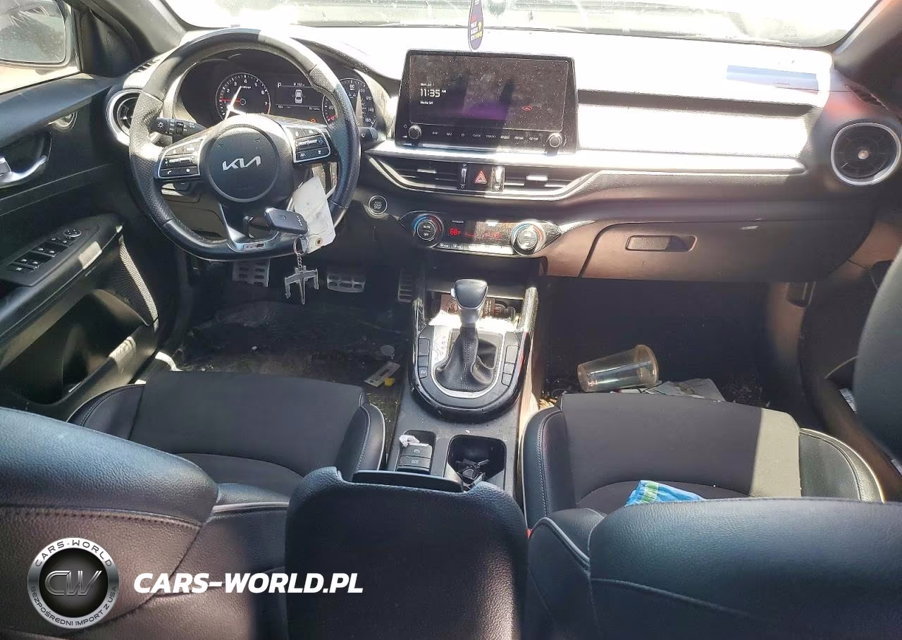 2023 Kia Forte Gt Line VIN:3KPF54AD9PE574537 - 8