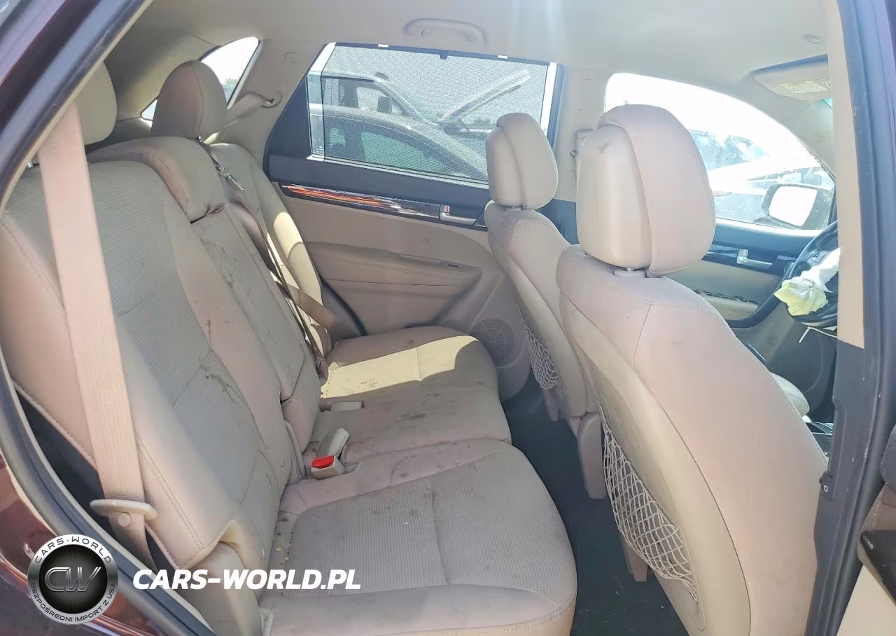 2014 Kia Sorento Lx VIN:5XYKT4A60EG437413 - 11