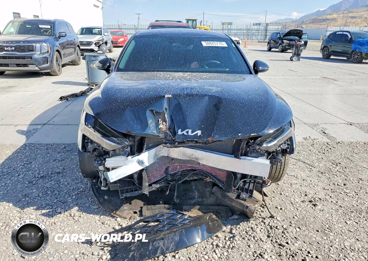 2026 Kia K5 Gt Line VIN:KNAG64J74T5477647 - 5