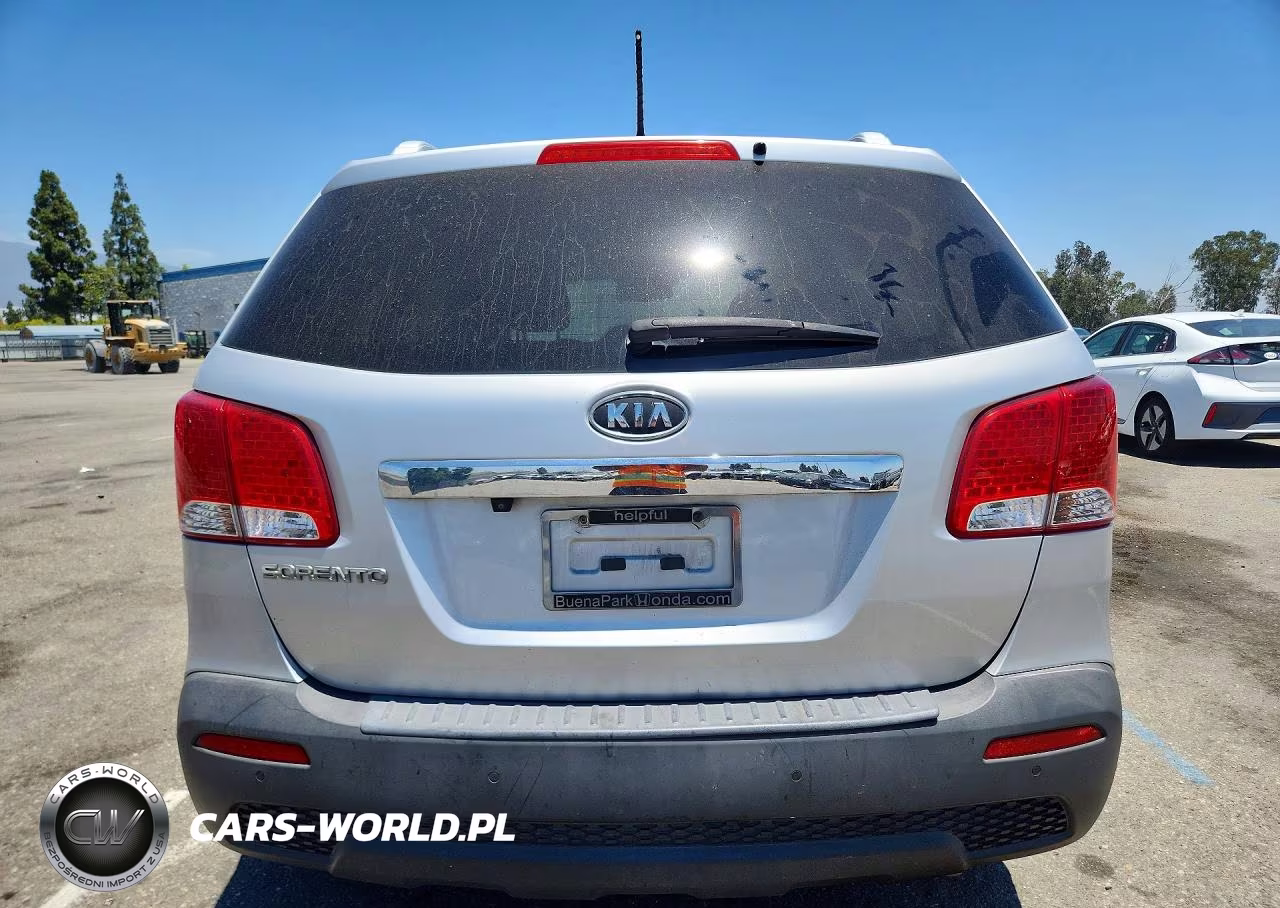 2013 Kia Sorento Lx VIN:5XYKT3A6XDG416366 - 6