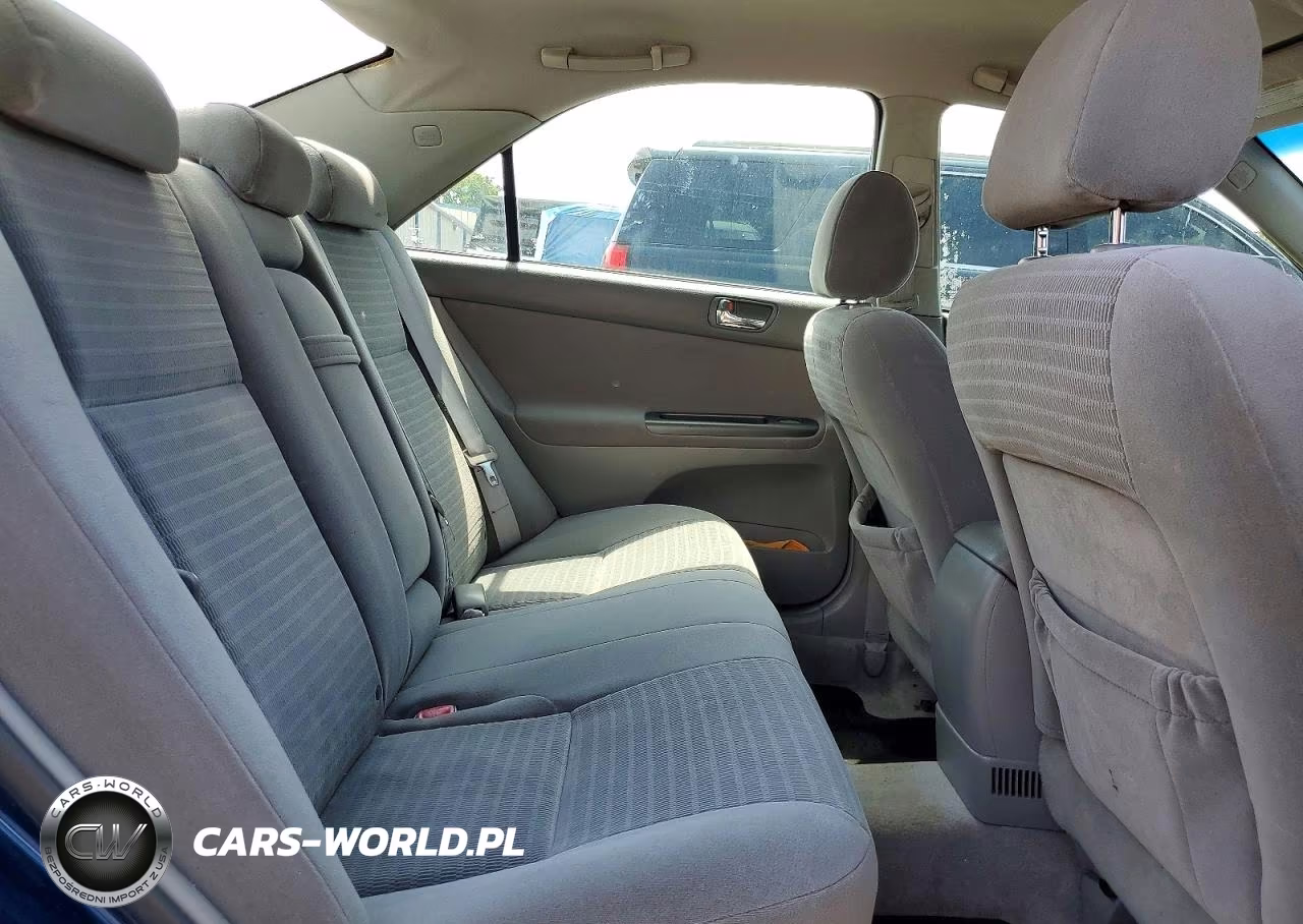 2005 Toyota Camry Le VIN:4T1BE30K05U382748 - 10