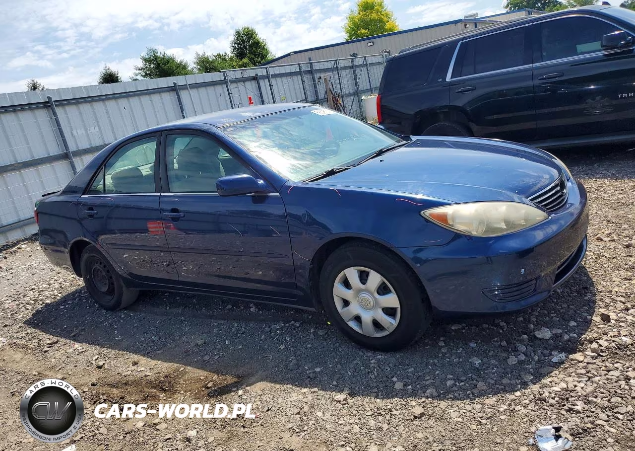 2005 Toyota Camry Le VIN:4T1BE30K05U382748 - 4