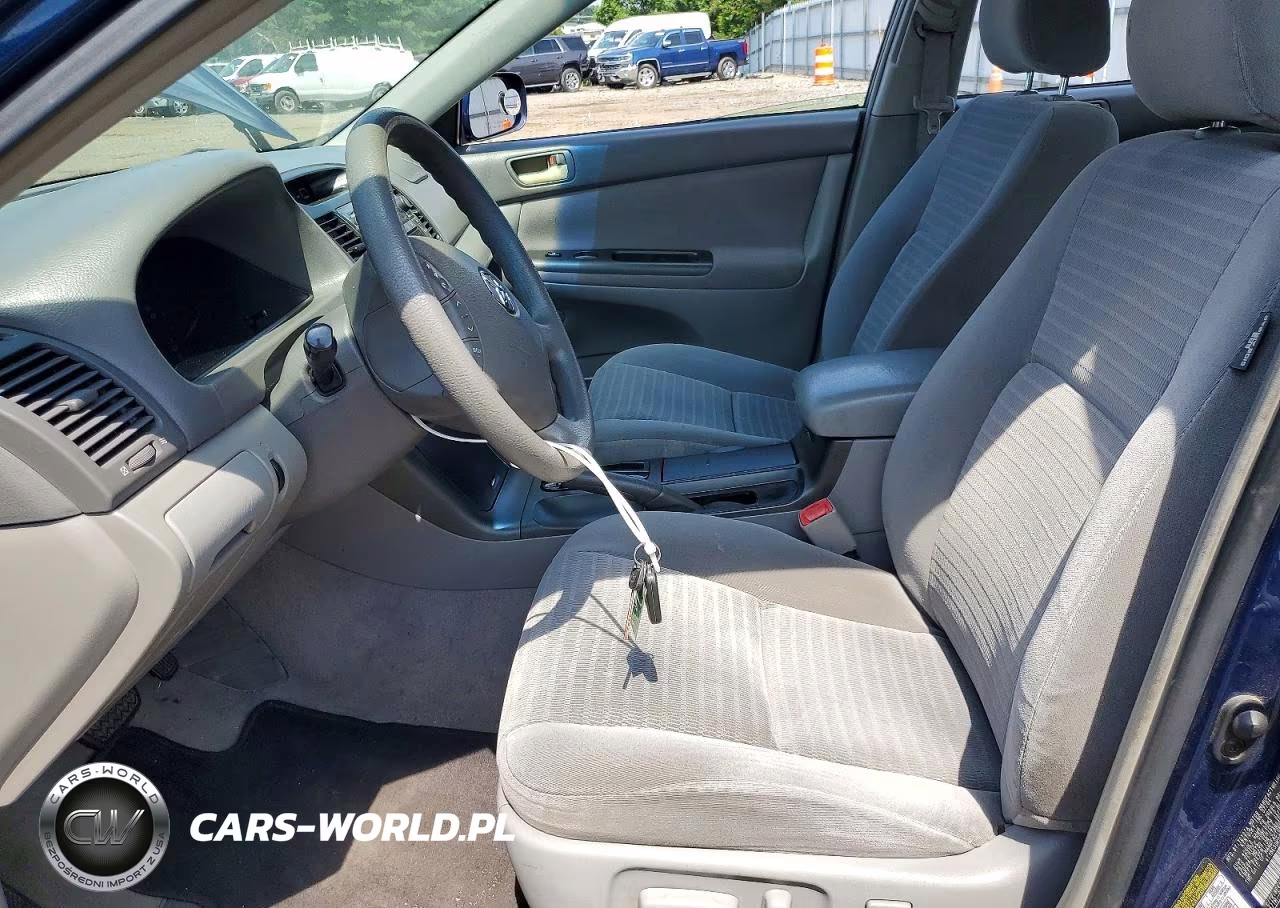 2005 Toyota Camry Le VIN:4T1BE30K05U382748 - 7