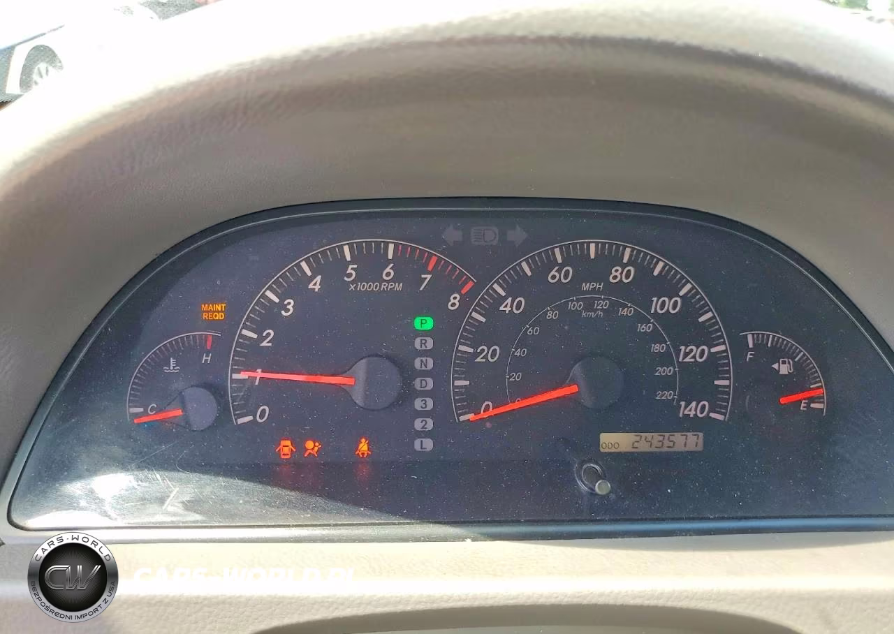 2005 Toyota Camry Le VIN:4T1BE30K05U382748 - 9