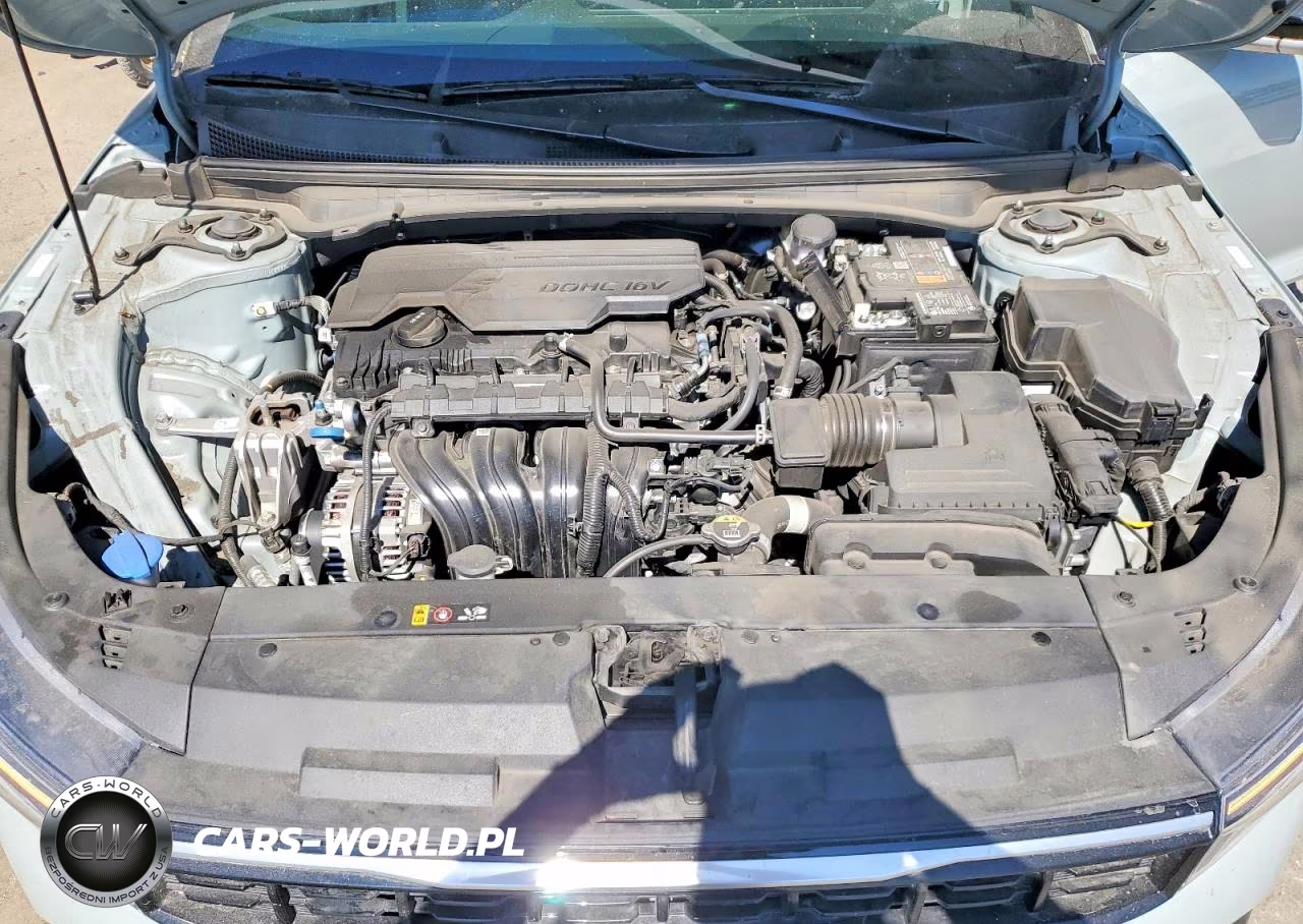 2025 Kia K4 Gt Line VIN:3KPFW4DE4SE197304 - 11