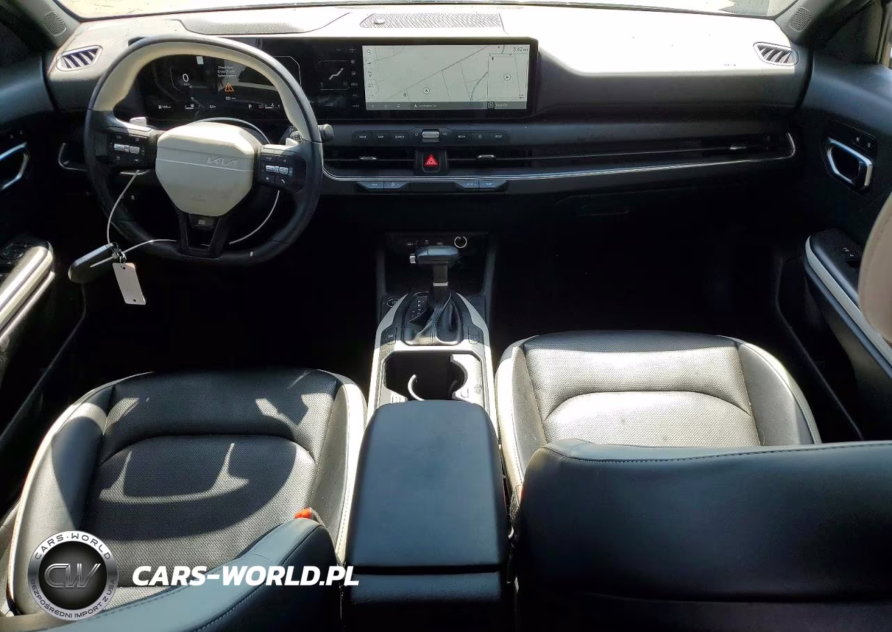 2025 Kia K4 Gt Line VIN:3KPFW4DE4SE197304 - 8