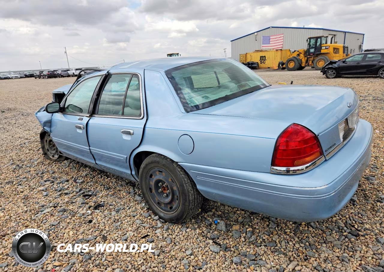 2003 Ford Crown Victoria VIN:2FAFP73W83X123376 - 2