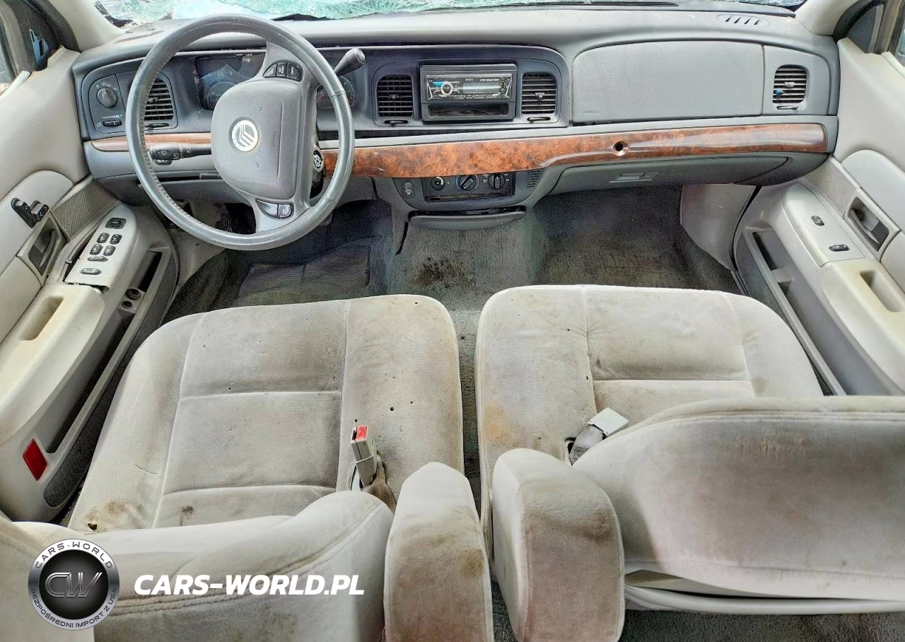 2003 Ford Crown Victoria VIN:2FAFP73W83X123376 - 8